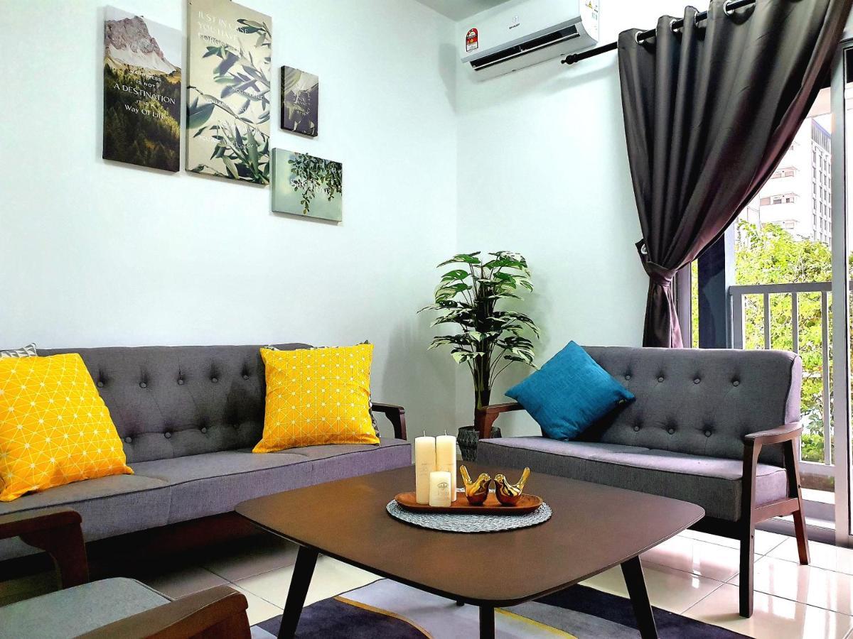 Alanis Residences Klia Kota Warisan Sepang By Dreamstay 外观 照片