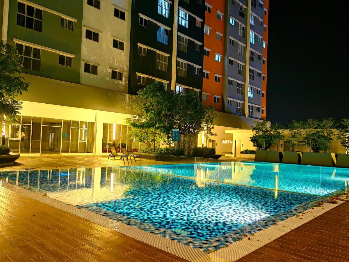 Alanis Residences Klia Kota Warisan Sepang By Dreamstay 外观 照片